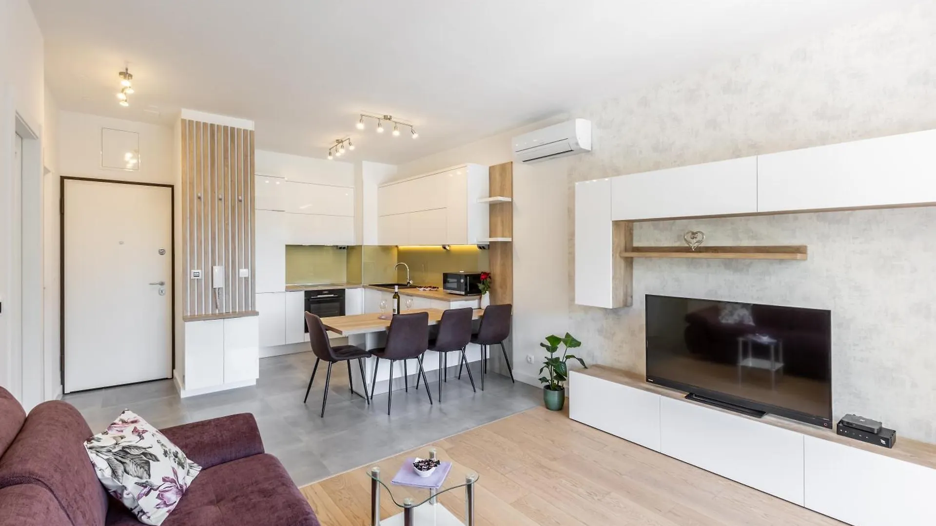 ספליט Apartment Ema 3